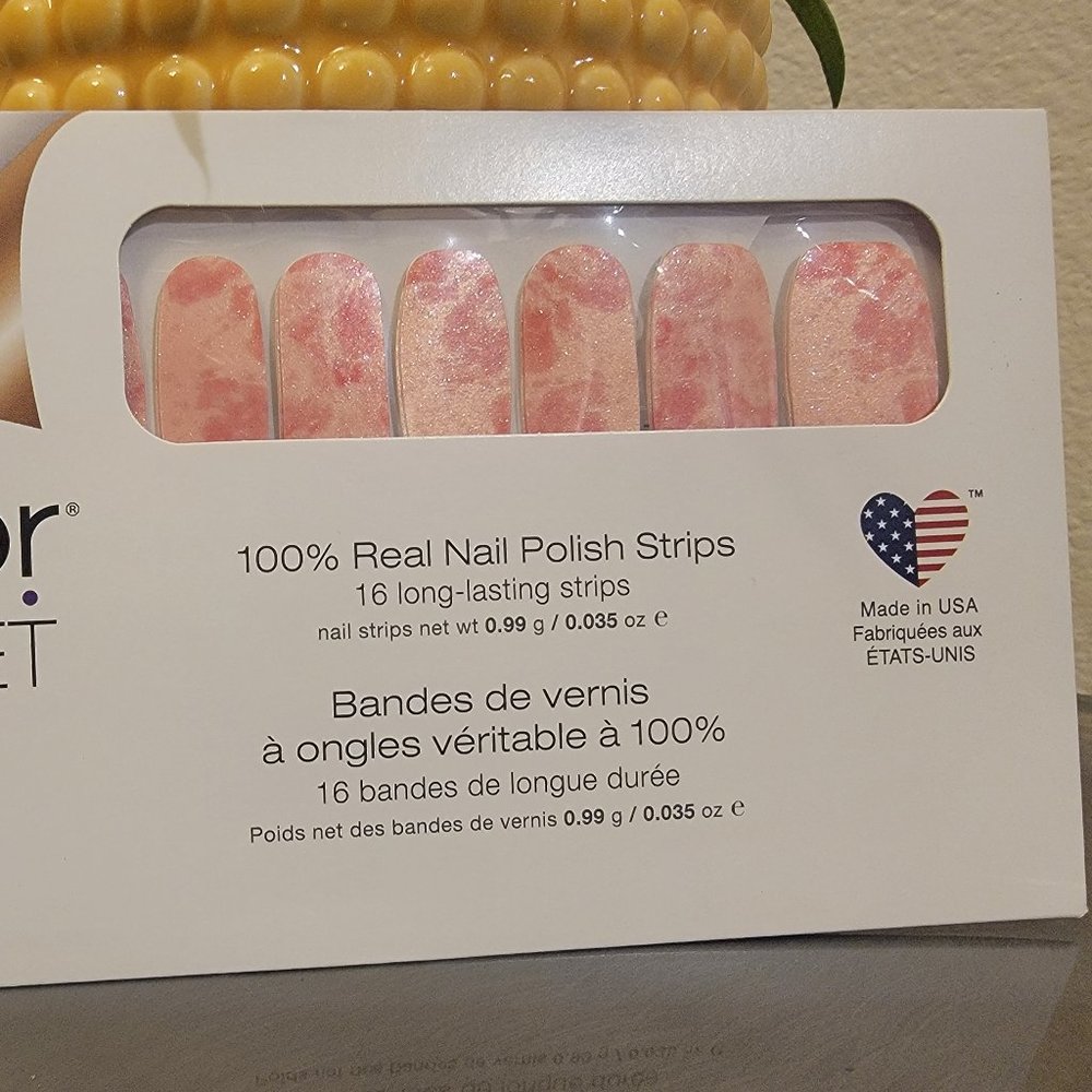 Color Street - Blushing Rose Quartz